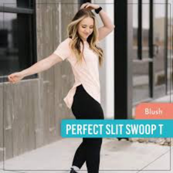ZYIA Tops - Retired ZYIA blush perfect slit Tee XXXL NWT